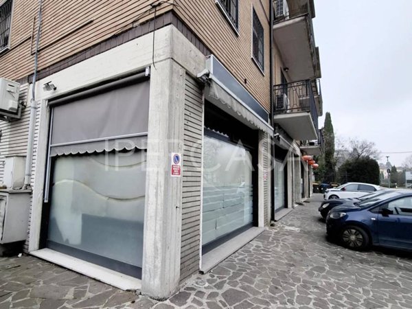 negozio in vendita a Fiorano Modenese