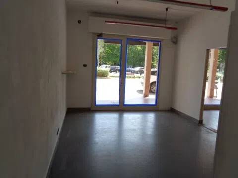 ufficio in vendita a Fiorano Modenese in zona Spezzano