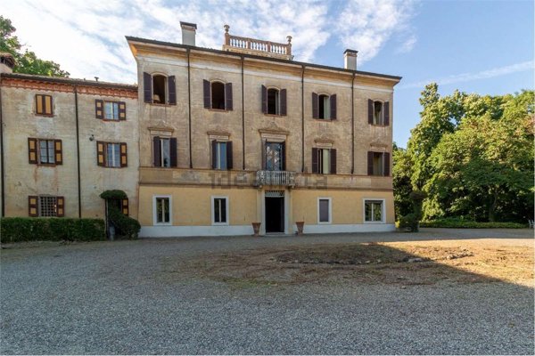 villa in vendita a Fiorano Modenese in zona Spezzano
