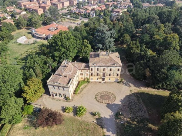 villa in vendita a Fiorano Modenese in zona Spezzano