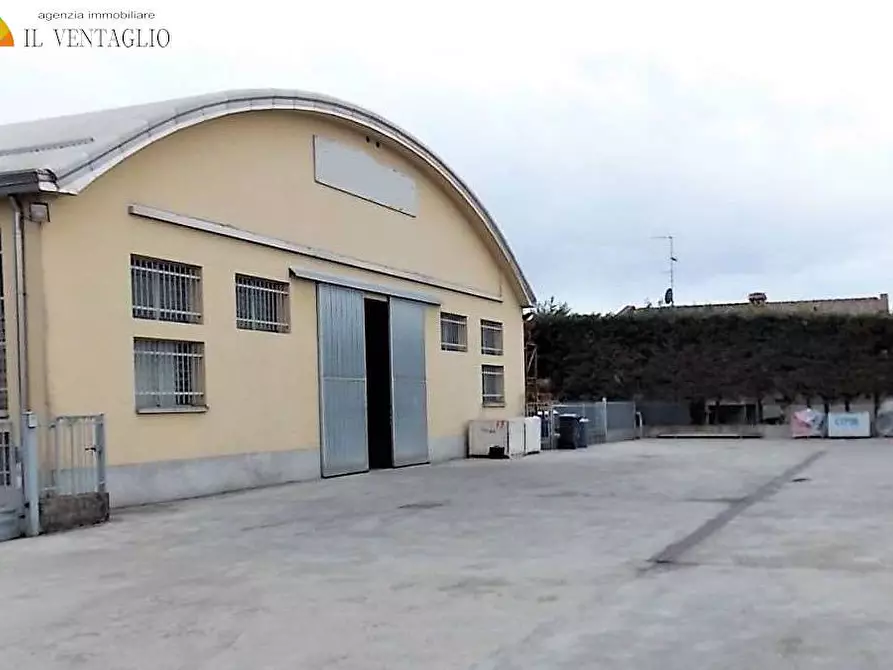 capannone in vendita a Fiorano Modenese in zona Nirano