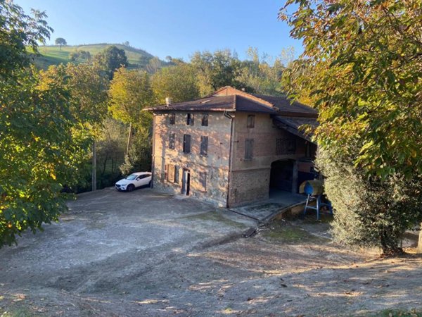 casa indipendente in vendita a Fiorano Modenese in zona Spezzano