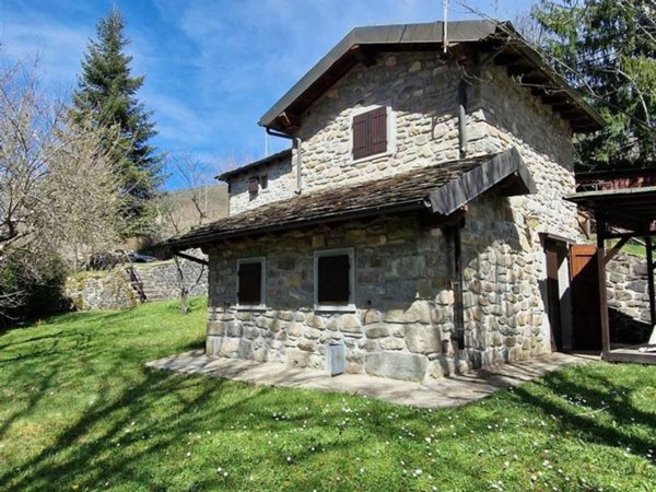 casa indipendente in vendita a Fiumalbo