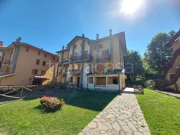 appartamento in vendita a Fiumalbo in zona Faidello