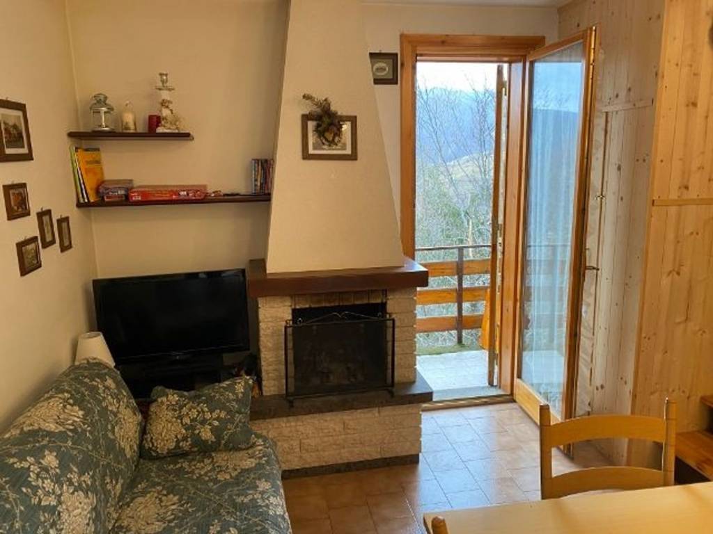 appartamento in vendita a Fiumalbo in zona Faidello