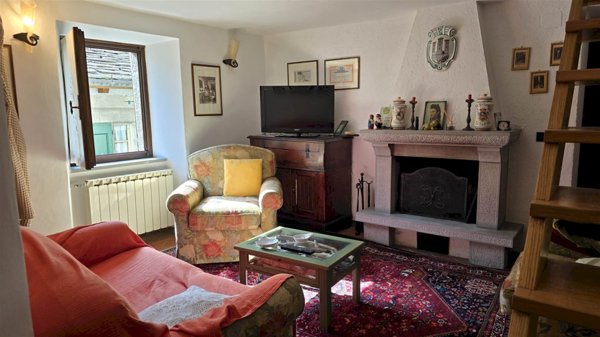 esavano in vendita a Fiumalbo