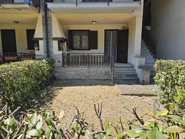 appartamento in vendita a Fiumalbo in zona Versurone