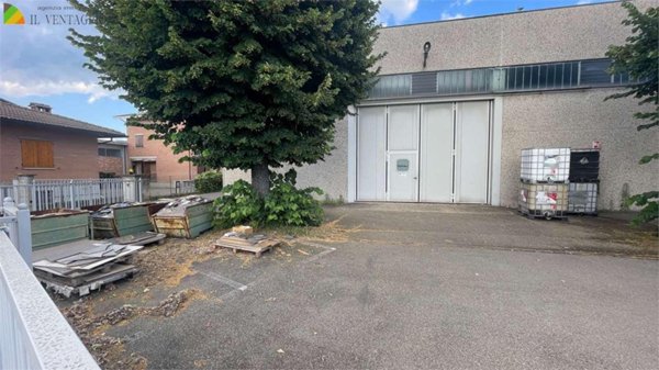 locale commerciale in vendita a Formigine
