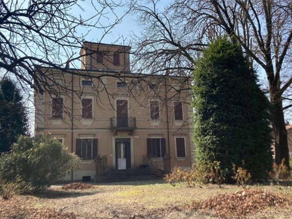 casa indipendente in vendita a Formigine in zona Casinalbo