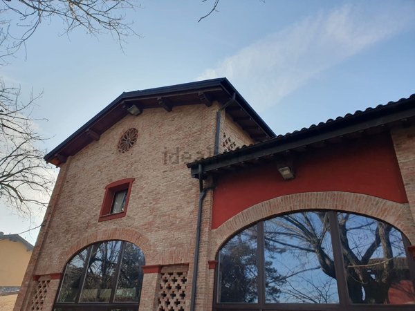 negozio in vendita a Formigine in zona Casinalbo