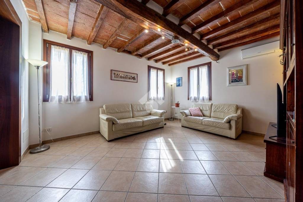 appartamento in vendita a Formigine in zona Casinalbo