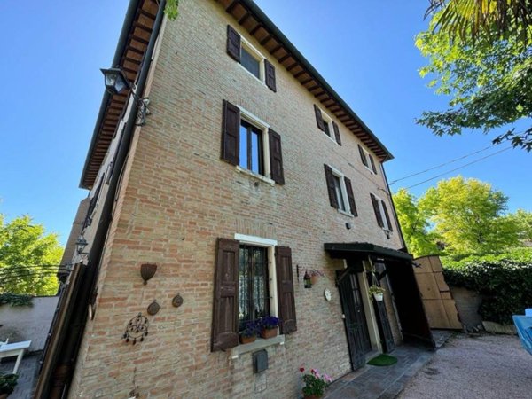 casa indipendente in vendita a Formigine