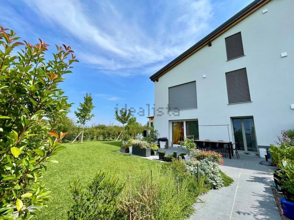 casa indipendente in vendita a Formigine in zona Colombaro