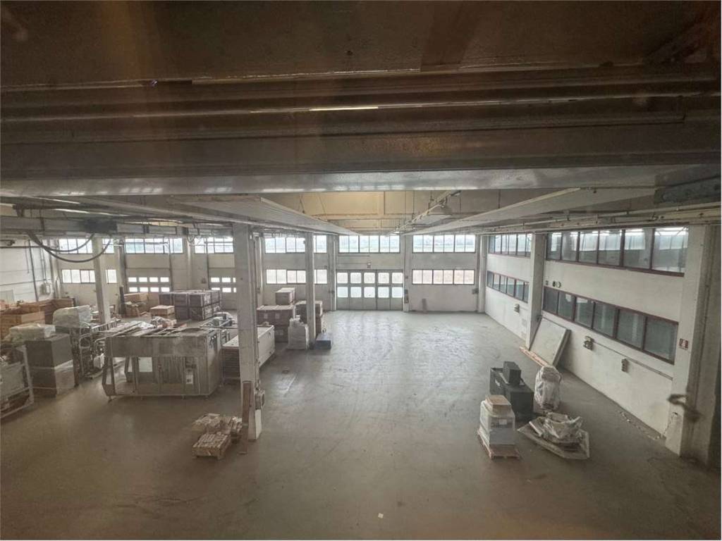 capannone in vendita a Formigine in zona Magreta