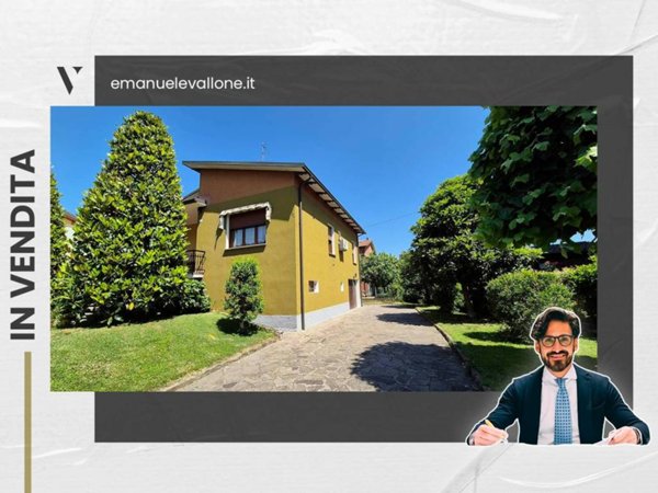 quadrivano in vendita a Formigine in zona Corlo