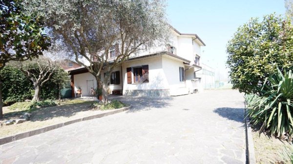 casa indipendente in vendita a Formigine in zona Colombaro