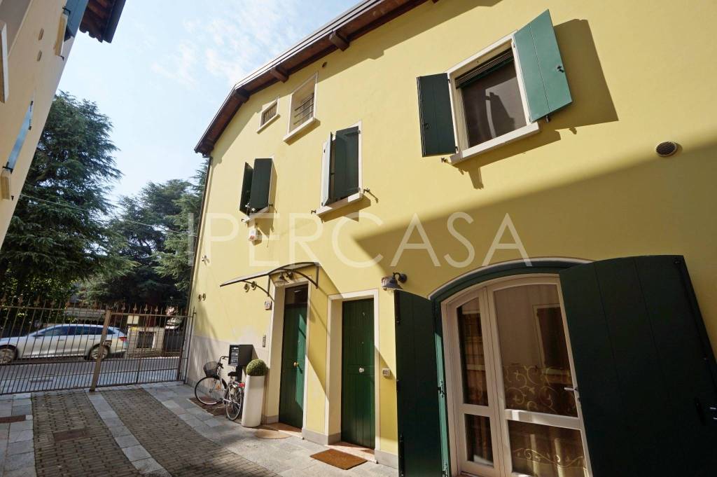 appartamento in vendita a Formigine in zona Magreta