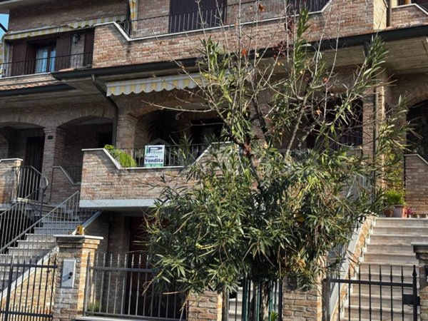 casa indipendente in vendita a Formigine