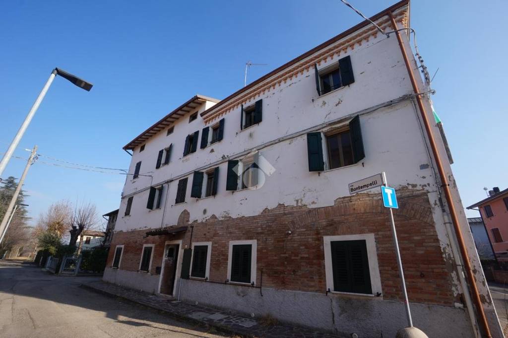 casa indipendente in vendita a Formigine in zona Magreta