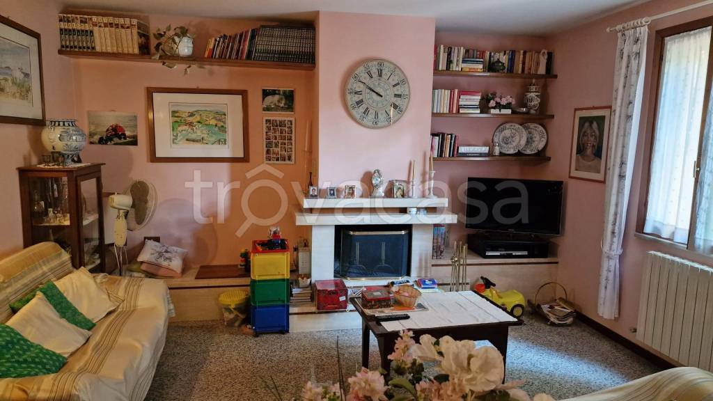 casa indipendente in vendita a Formigine