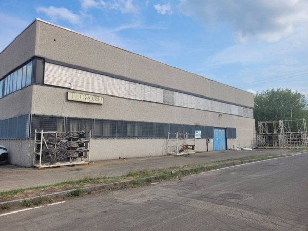 locale commerciale in vendita a Formigine