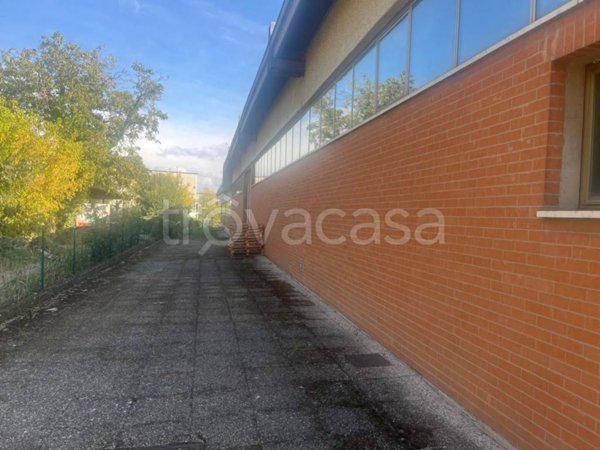 locale commerciale in vendita a Formigine