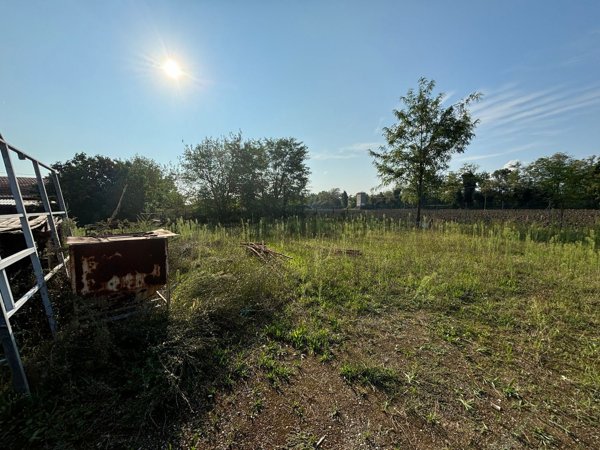 capannone in vendita a Formigine in zona Corlo