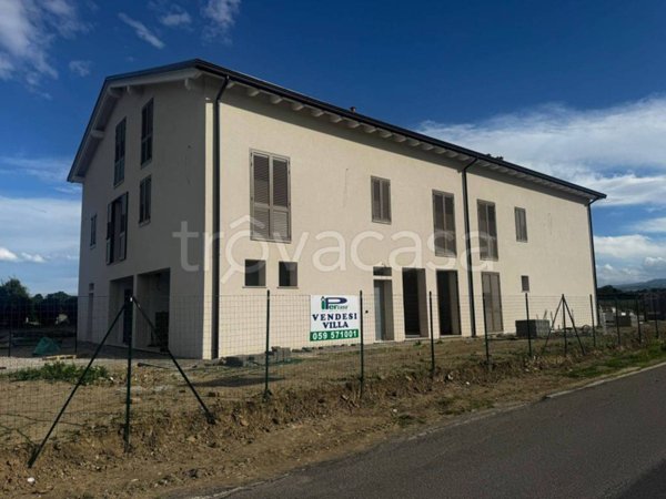 casa indipendente in vendita a Formigine in zona Casinalbo