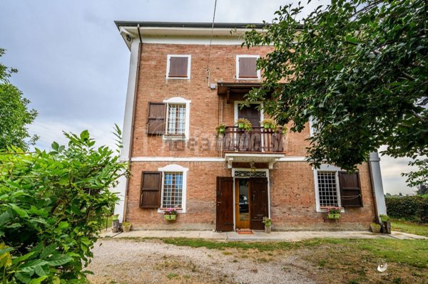 casa indipendente in vendita a Formigine in zona Casinalbo