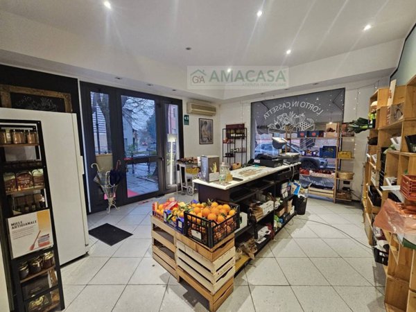 negozio in vendita a Formigine