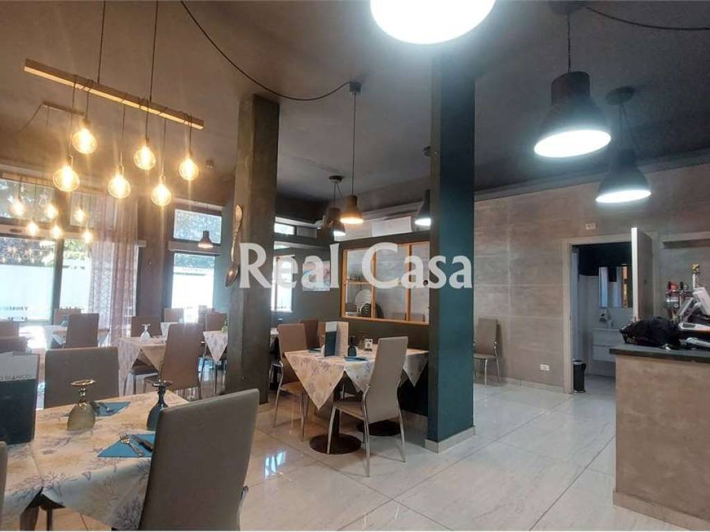 negozio in vendita a Formigine