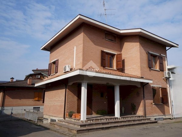 casa indipendente in vendita a Formigine