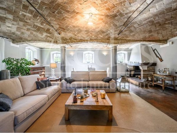 casa indipendente in vendita a Formigine in zona Corlo