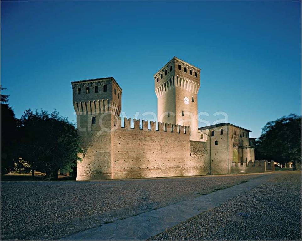 negozio in vendita a Formigine