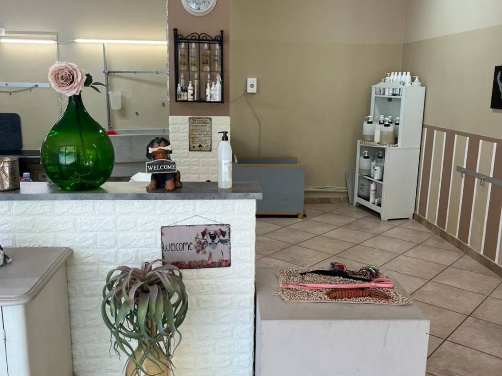 negozio in vendita a Formigine in zona Colombaro