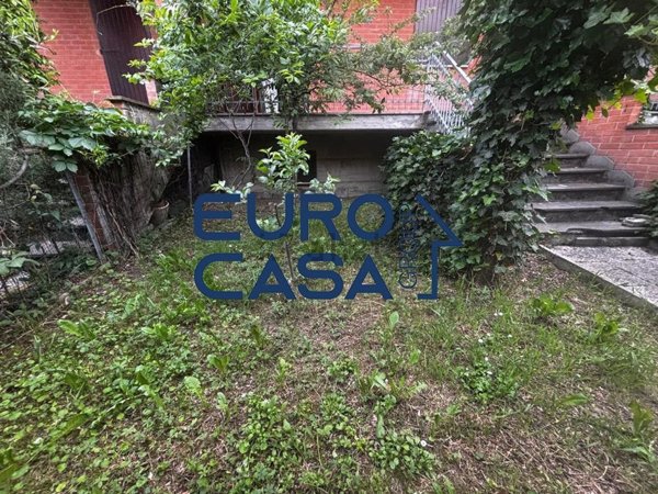 casa indipendente in vendita a Formigine in zona Casinalbo