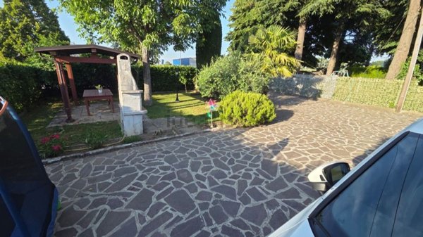 casa indipendente in vendita a Formigine in zona Colombaro