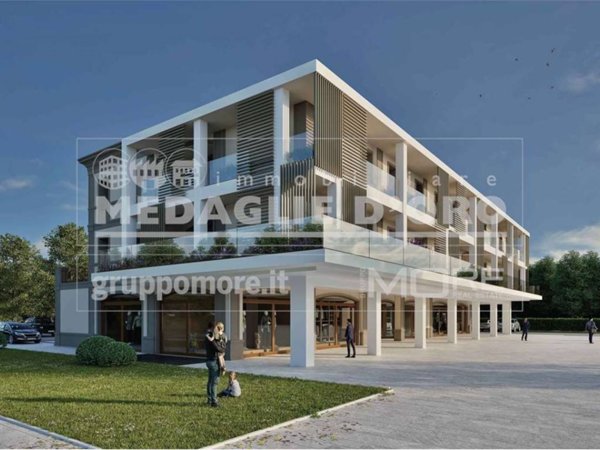 negozio in vendita a Formigine in zona Casinalbo
