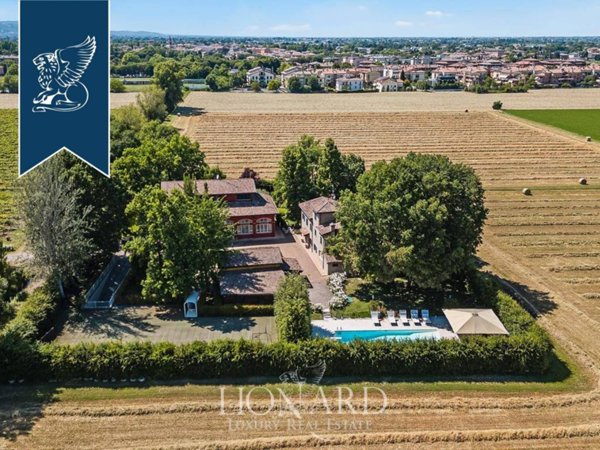 villa in vendita a Formigine in zona Ubersetto