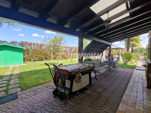 casa indipendente in vendita a Formigine in zona Magreta