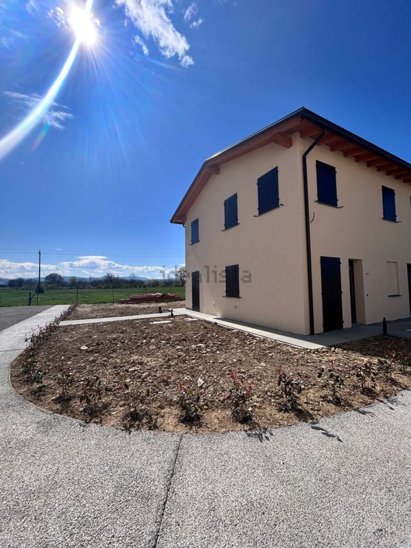 casa indipendente in vendita a Formigine in zona Ubersetto