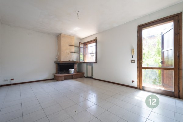 casa indipendente in vendita a Formigine in zona Casinalbo