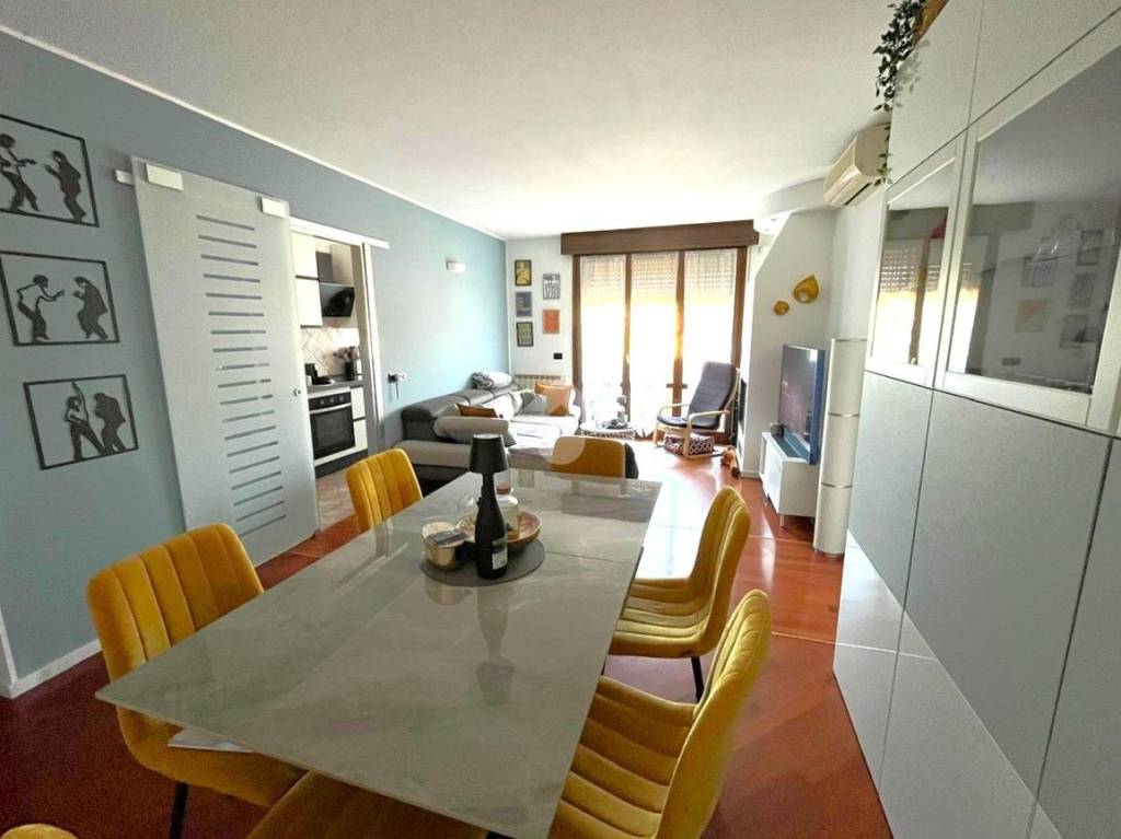 appartamento in vendita a Formigine in zona Casinalbo