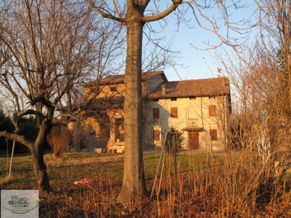 casale in vendita a Formigine in zona Ubersetto