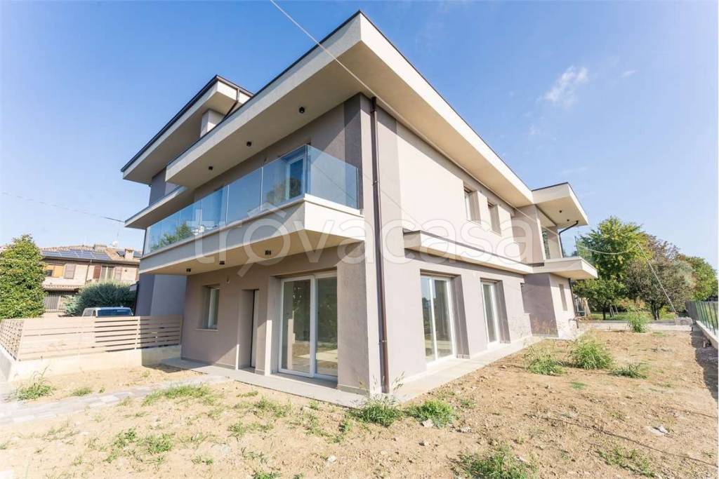 casa indipendente in vendita a Formigine in zona Casinalbo