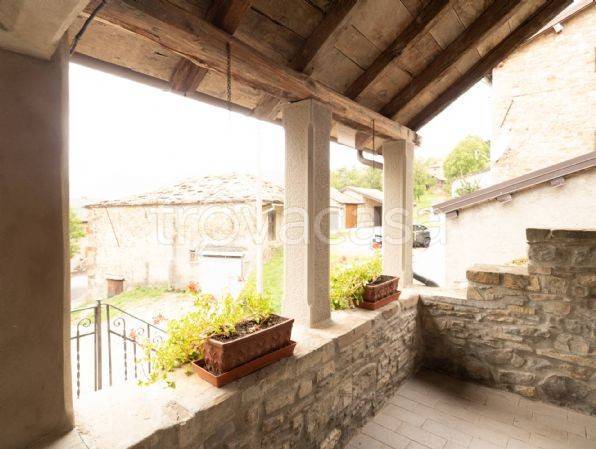 casa indipendente in vendita a Frassinoro