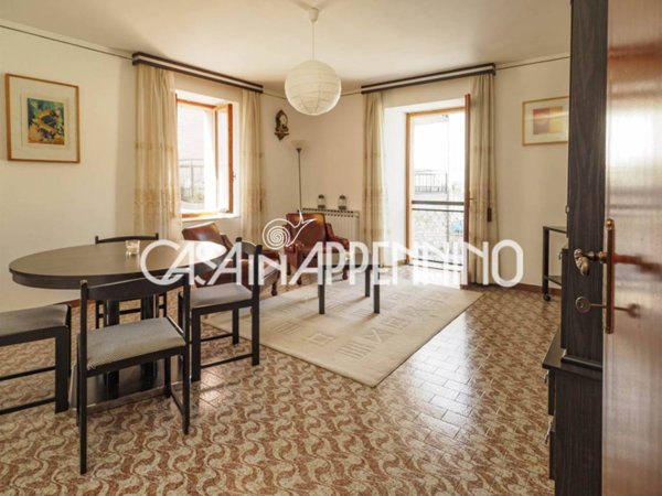 casa indipendente in vendita a Frassinoro