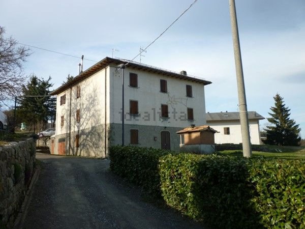 appartamento in vendita a Frassinoro in zona Piandelagotti