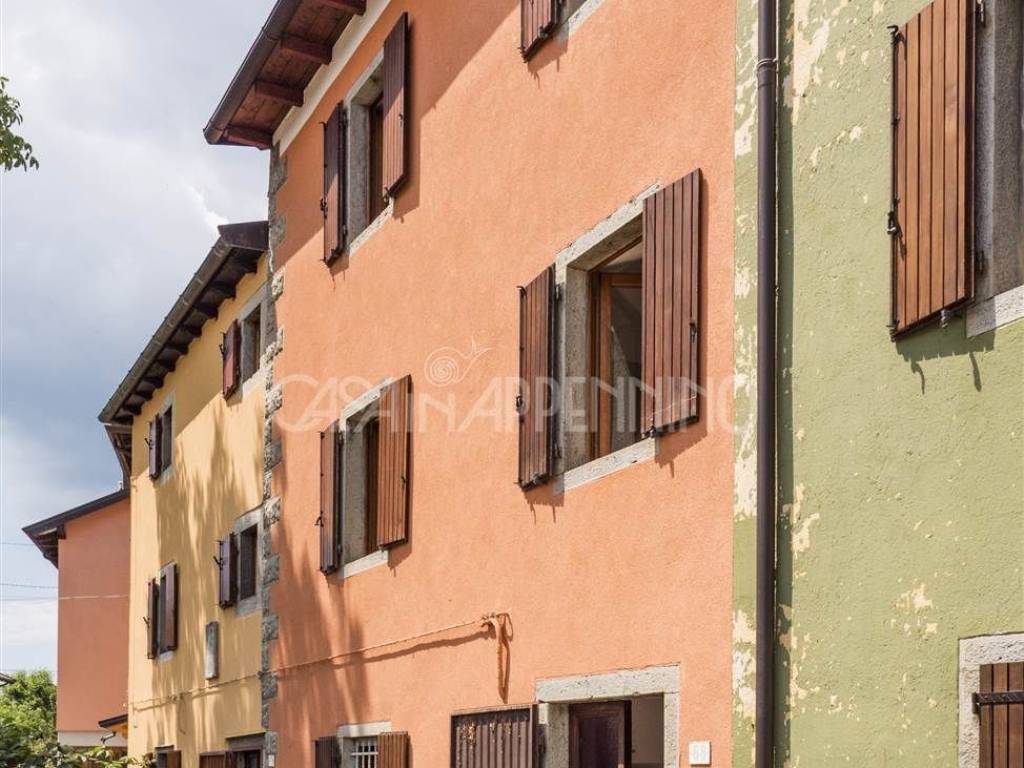 casa indipendente in vendita a Frassinoro