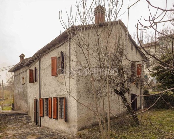 casa indipendente in vendita a Frassinoro